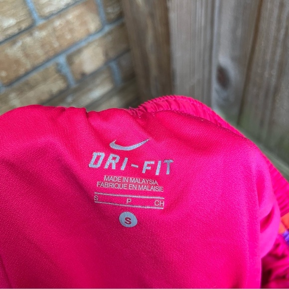 Nike Women's Vibrant Pink and Orange Athletic Shorts - Picture 5 of 6